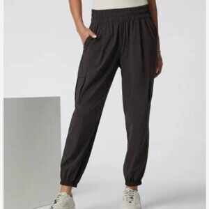 Vuori Villa Cargo Pants Women's Track Joggers size large